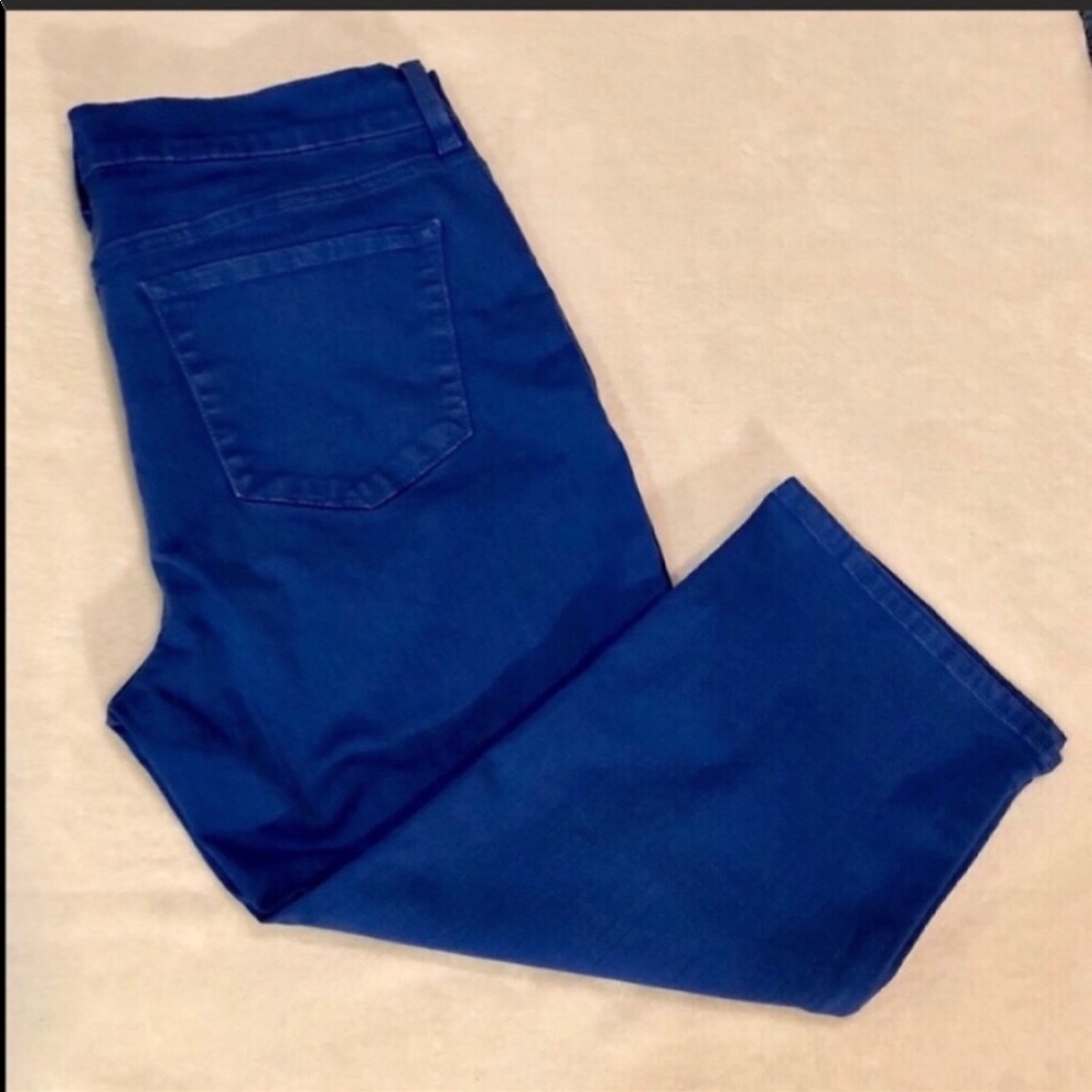 NYDJ Blue Crop Jeans Size 12 EUC